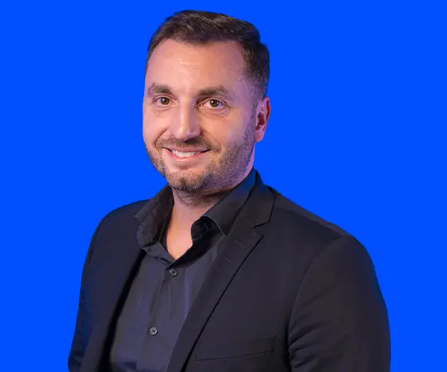 Pokud člověk zvl&aacute;dne najmout ajť&aacute;ka, zvl&aacute;dne jak&yacute;koliv jin&yacute; n&aacute;bor.